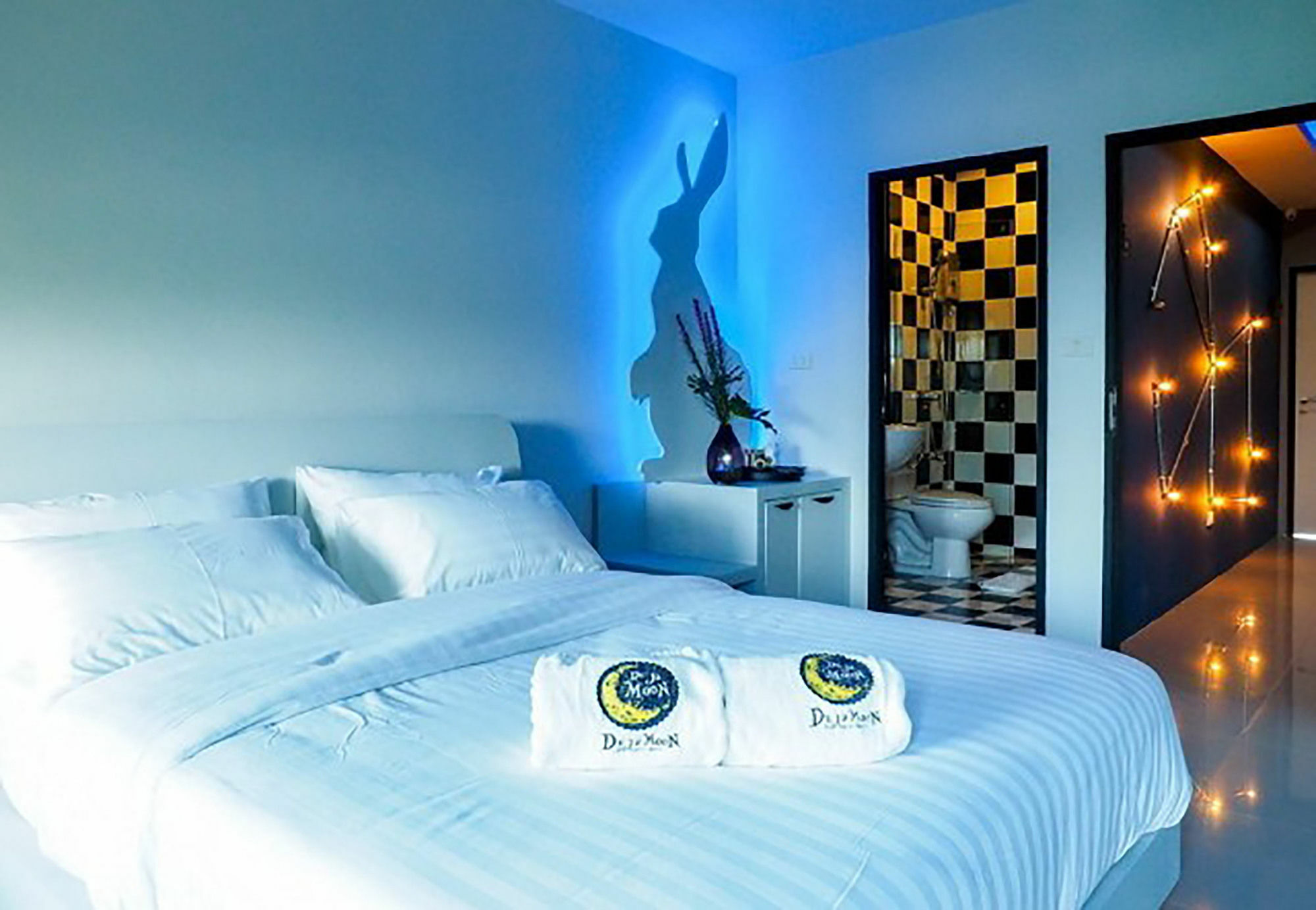 De Ja Moon Hostel チエンマイ エクステリア 写真